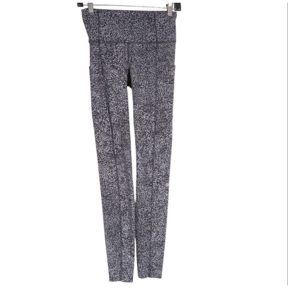 Lululemon Fast Free High Rise Tight 28 7 Pocket Leggings Black White Women 4
